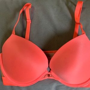 Victoria’s Secret bra